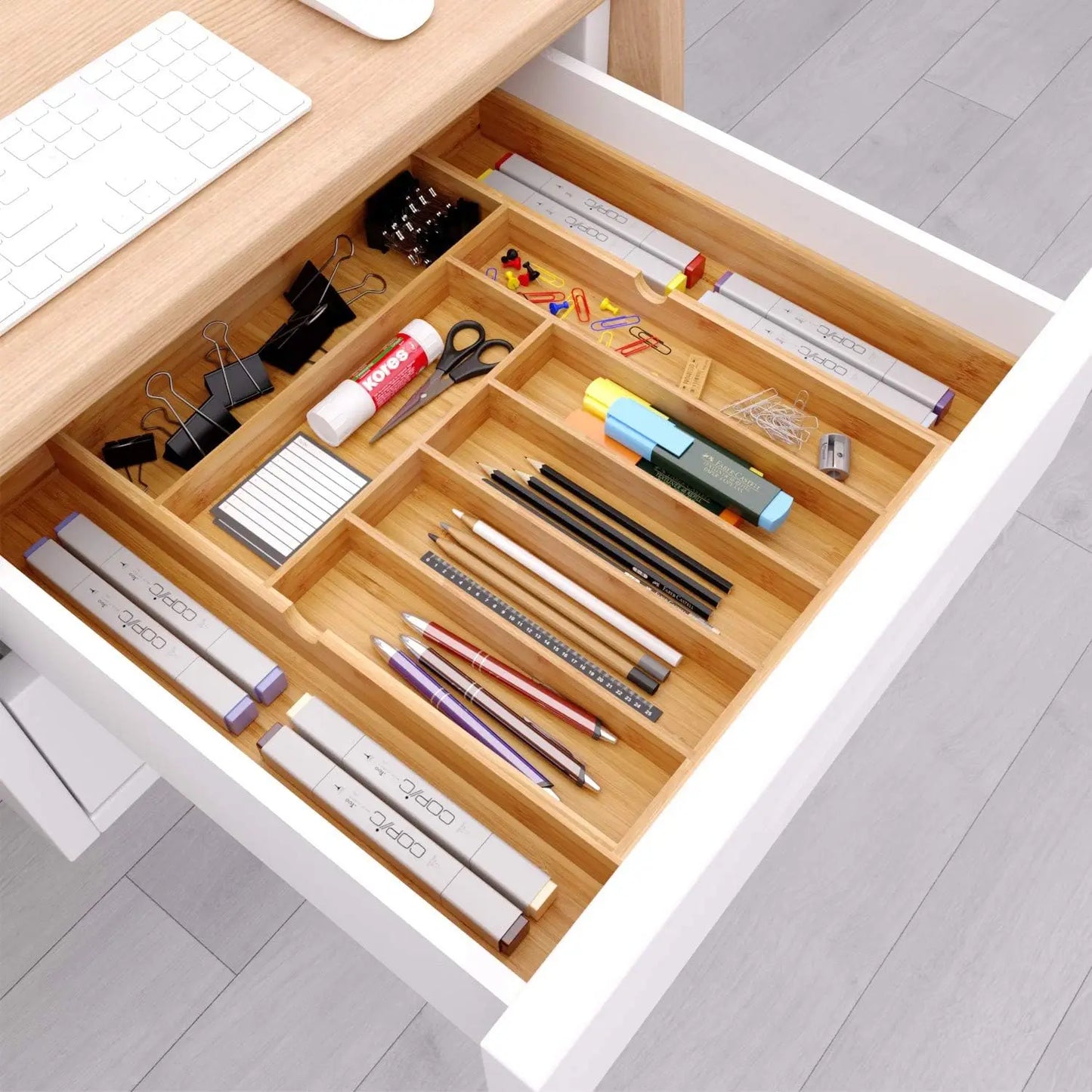 Bamboo cutlery tray expandable